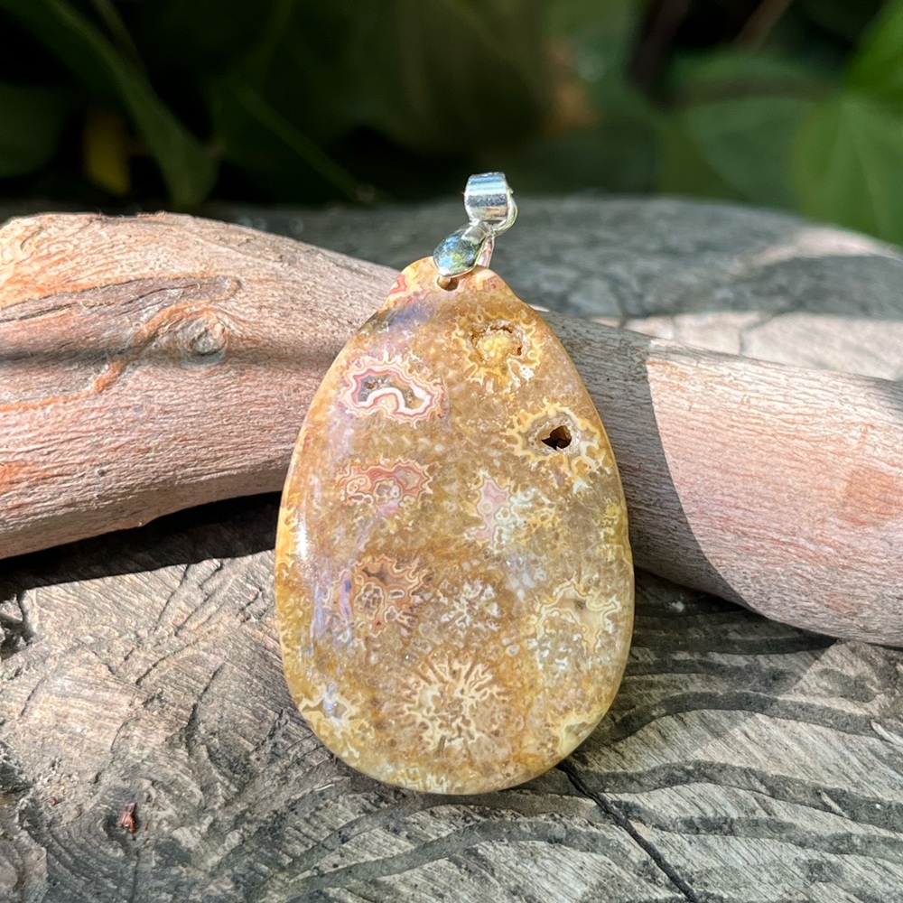 Unique Sterling silver druzy coral jade pendant 1199